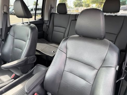 Used 2018 Honda Ridgeline RTL-T image 11
