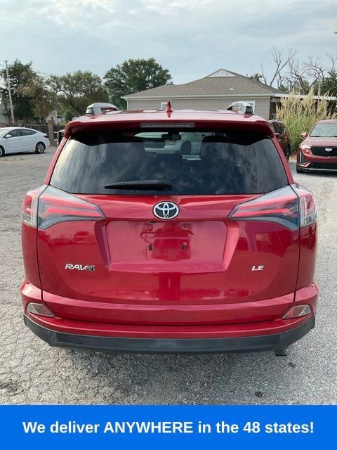 Used 2017 Toyota RAV4 LE FWD image 5