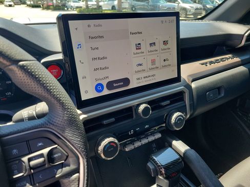 Used 2024 Toyota Tacoma TRD Sport RWD image 22