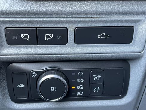 Used 2022 Ford F150 XLT w/ Equipment Group 302A High image 21