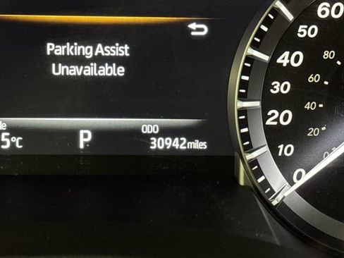 Used 2021 Toyota Highlander Platinum image 6