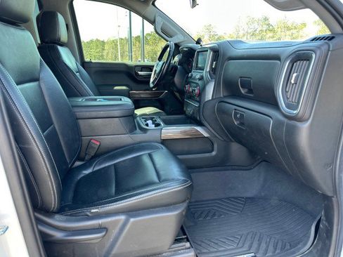 Used 2021 Chevrolet Silverado 1500 RST image 9