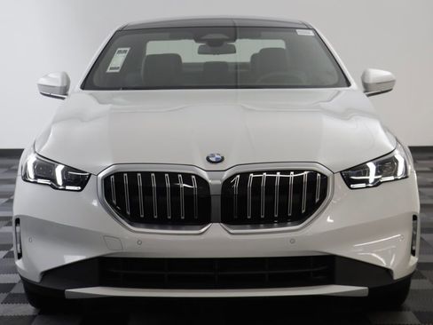 New 2026 BMW 530i xDrive w/ Executive Package AWD/4WD image 23