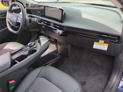 New 2025 Kia EV6 Light image 43