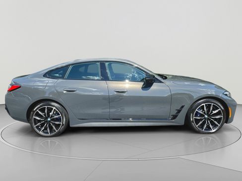 Used 2025 BMW i4 xDrive40i w/ M Sport Package AWD/4WD image 34