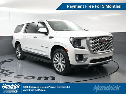 Used 2022 GMC Yukon XL Denali AWD/4WD image 1