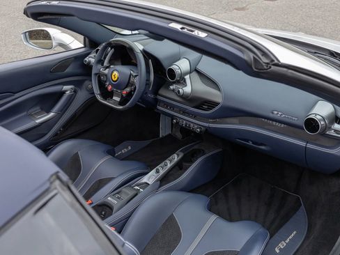 Used 2022 Ferrari F8 Tributo RWD image 71