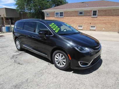 Used 2017 Chrysler Pacifica Touring-L