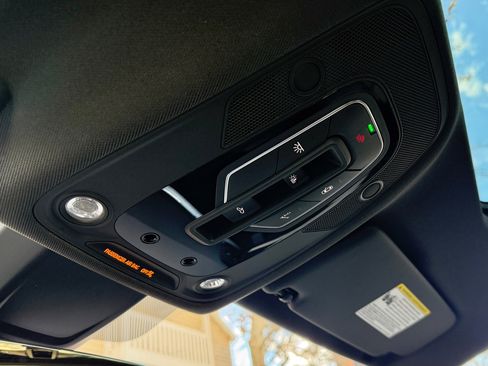 Used 2021 Audi SQ5 Prestige w/ Prestige Package image 12