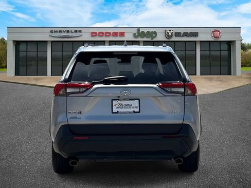 Used 2023 Toyota RAV4 XLE FWD image 5