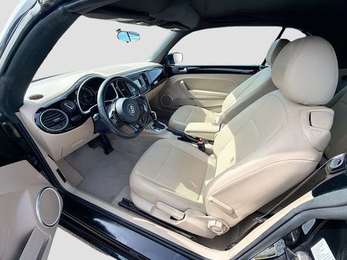 Used 2014 Volkswagen Beetle 1.8T image 21