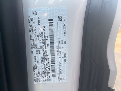 Used 2024 Ford Transit 250 Low Roof image 21