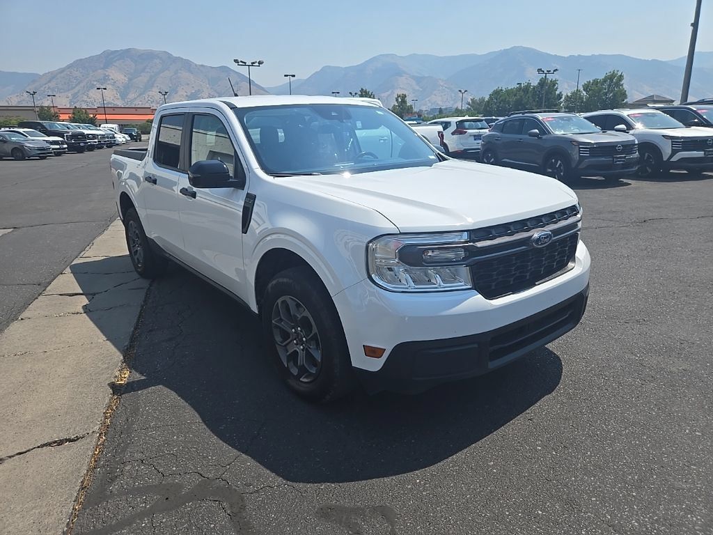 Used 2024 Ford Maverick XLT w/ XLT Luxury Package AWD/4WD image 3