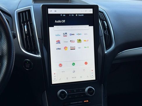 Certified 2022 Ford Edge ST image 17