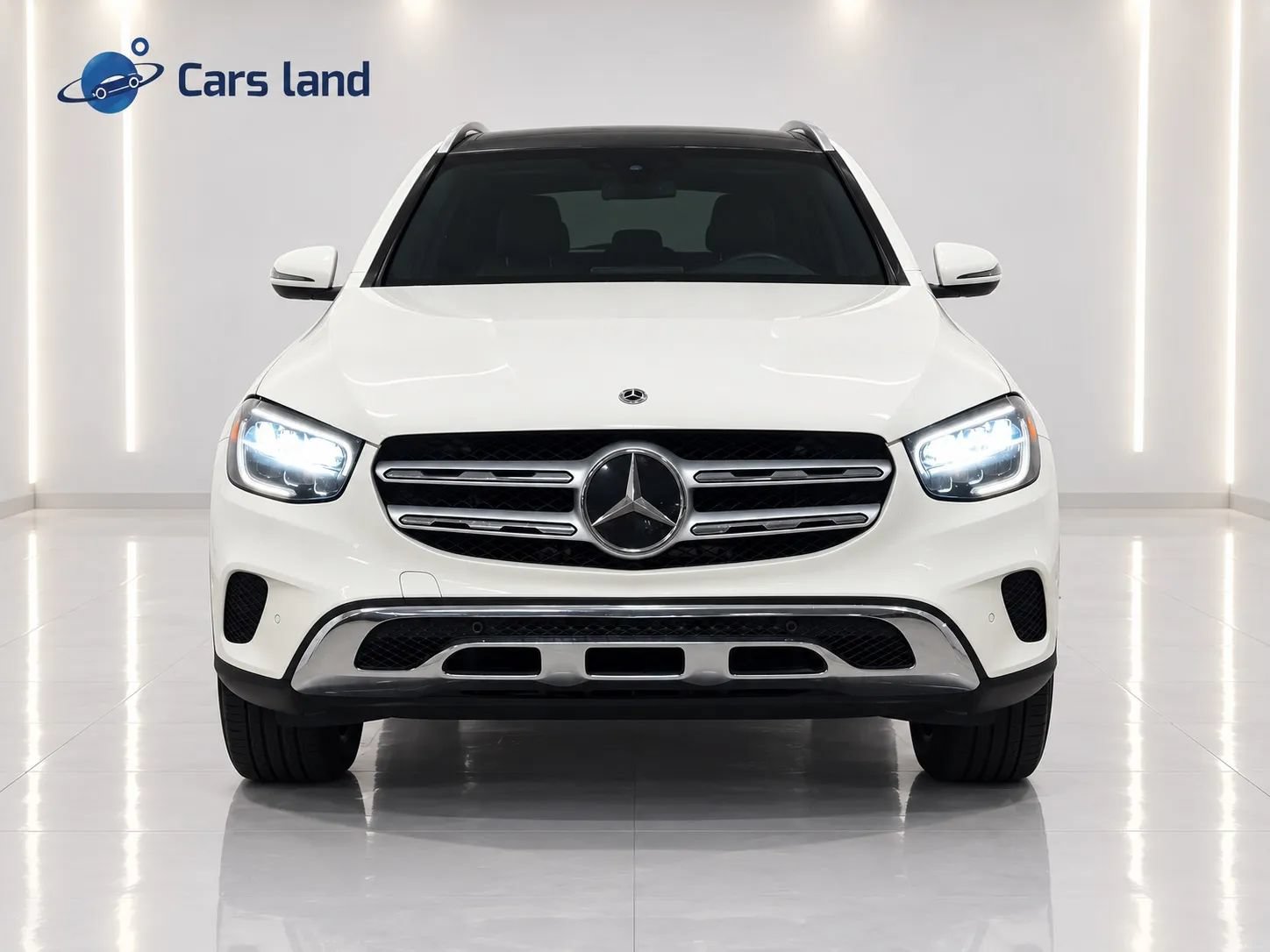 Used 2021 Mercedes-Benz GLC 300 4MATIC w/ Premium Package image 7