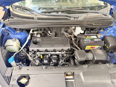 Used 2012 Hyundai Tucson GLS FWD image 10