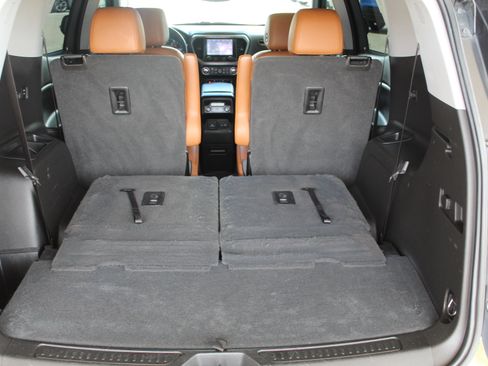 Used 2020 GMC Acadia AT4 w/ Driver Alert Package II AWD/4WD image 28