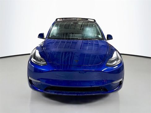 Used 2021 Tesla Model Y Performance image 2