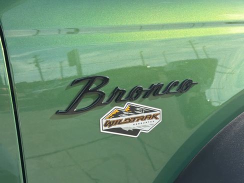 Used 2023 Ford Bronco Wildtrak AWD/4WD image 4
