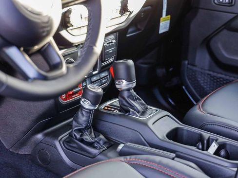 New 2026 Jeep Wrangler Unlimited Rubicon image 24