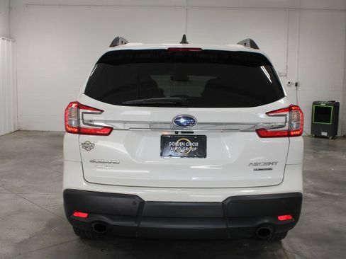Used 2023 Subaru Ascent Limited w/ Technology Package AWD/4WD image 8
