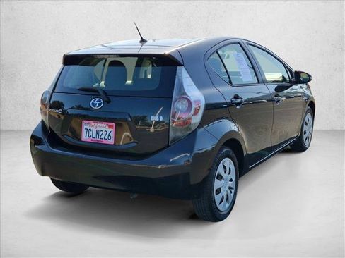 Used 2013 Toyota Prius C One FWD image 5