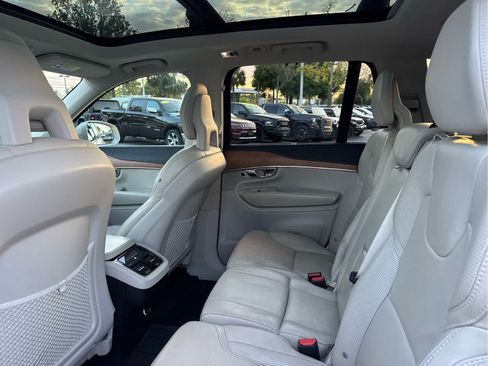 Used 2020 Volvo XC90 T6 Inscription w/ Protection Package Premier image 28