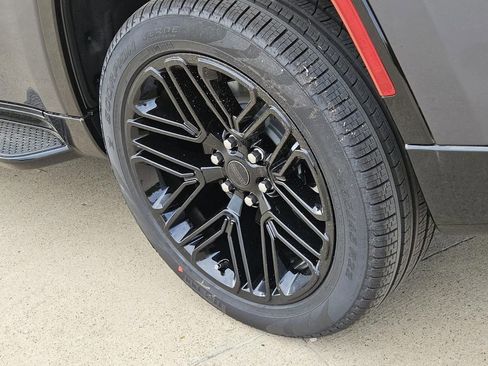 New 2025 Jeep Wagoneer Series II w/ Premium Group I image 6