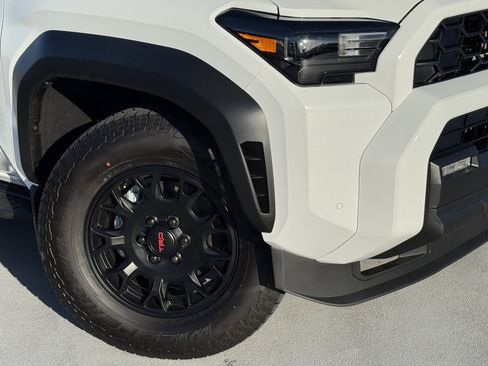 New 2025 Toyota 4Runner TRD Off-Road Premium image 10