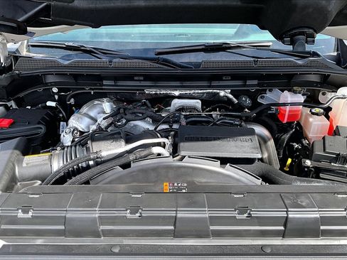 New 2026 GMC Sierra 2500 AT4 w/ AT4 Premium Plus Package AWD/4WD image 11