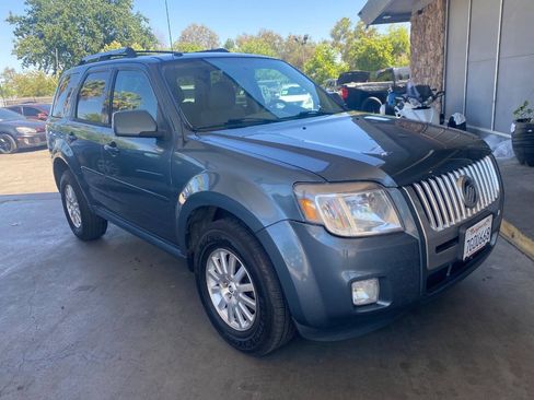 Used 2010 Mercury Mariner Premier FWD image 11