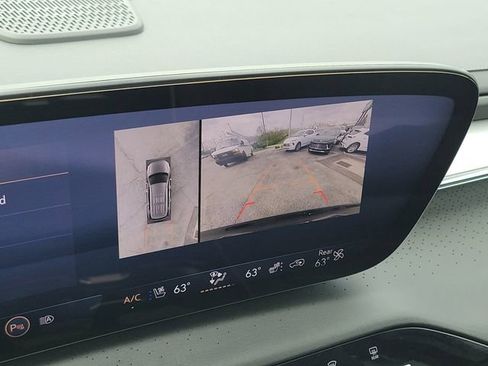 Used 2025 Buick Enclave Avenir w/ Super Cruise Package AWD/4WD image 25