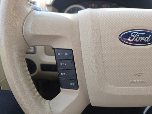 Used 2012 Ford Escape Limited image 18