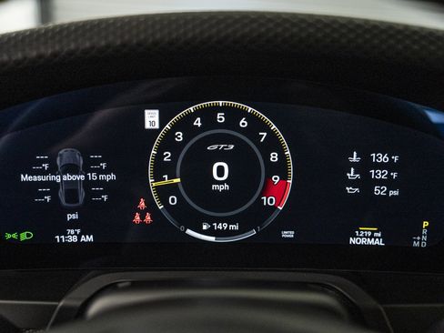 Used 2026 Porsche 911 GT3 RWD image 53