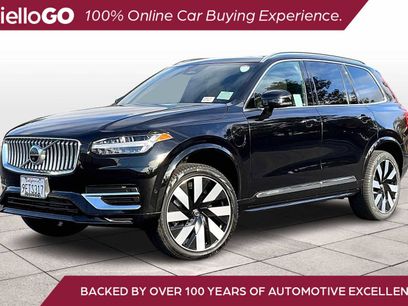 Used 2023 Volvo XC90 T8 Ultimate w/ Lounge Package