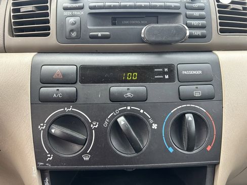 Used 2003 Toyota Corolla CE image 18