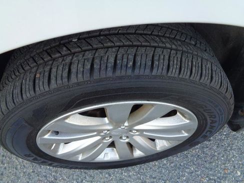 Used 2013 Subaru Forester 2.5X Limited image 30