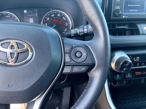 Used 2022 Toyota RAV4 XLE w/ Convenience Package AWD/4WD image 23