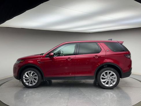 Used 2023 Land Rover Discovery Sport SE image 5