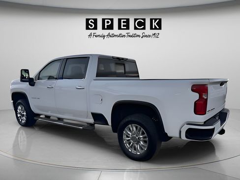 Used 2023 Chevrolet Silverado 2500 High Country w/ Z71 Off-Road Package AWD/4WD image 4