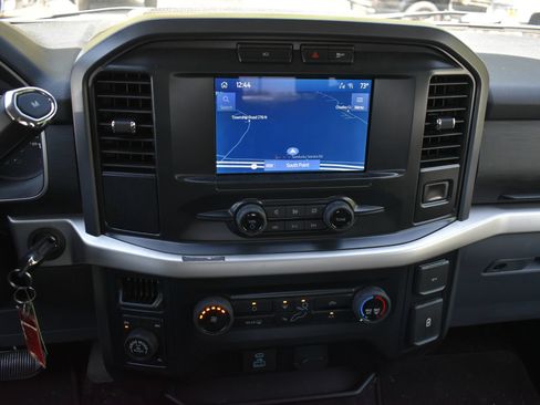 Used 2022 Ford F150 XLT AWD/4WD image 24