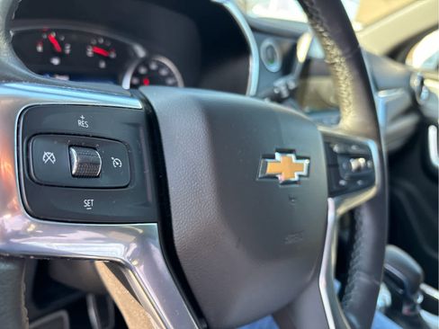 Used 2019 Chevrolet Blazer LT image 11