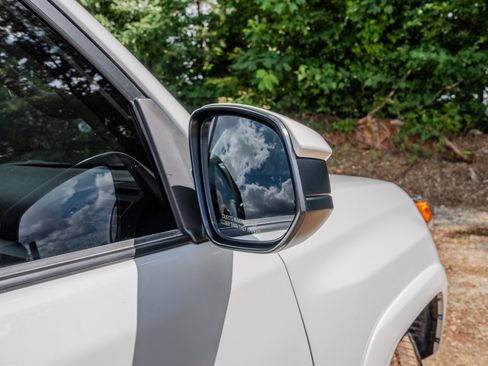 Used 2024 Toyota 4Runner SR5 RWD image 12