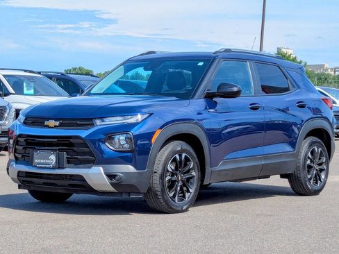 Used 2022 Chevrolet TrailBlazer LT FWD image 7