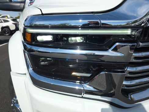 New 2026 RAM 5500 Laramie image 29