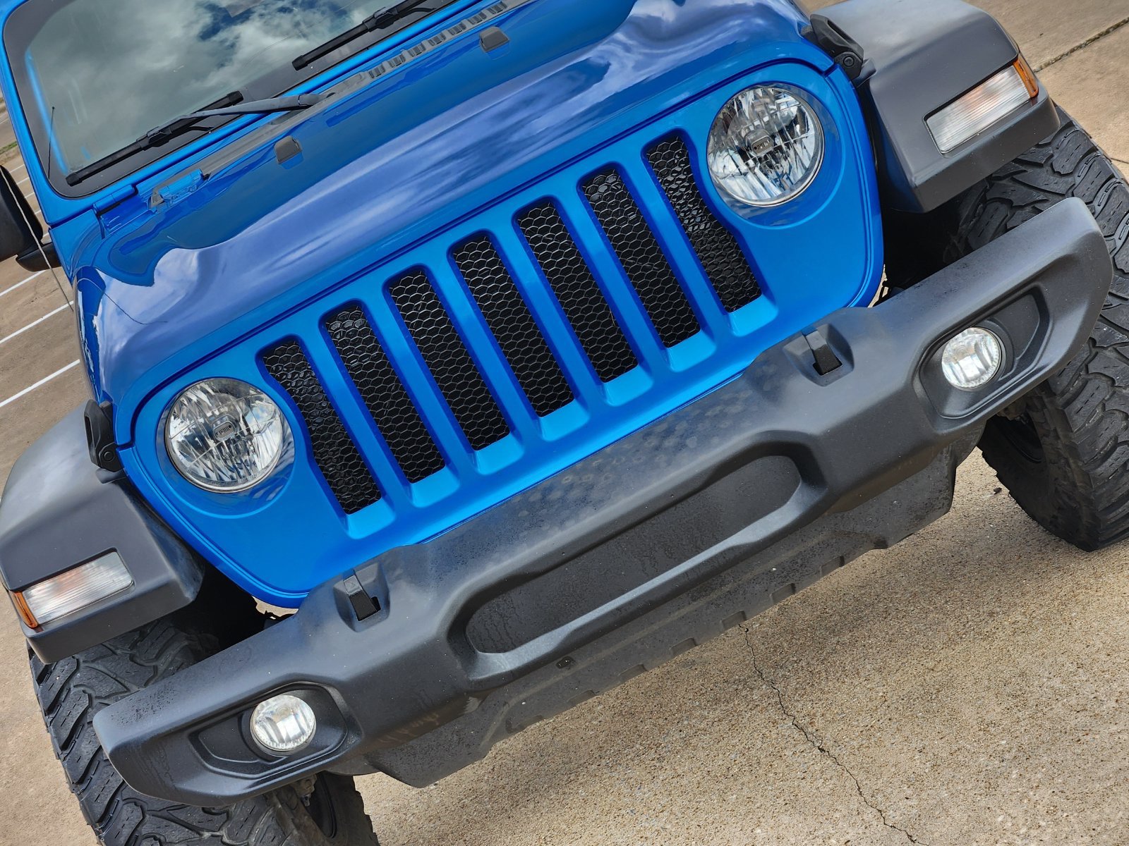 Used 2022 Jeep Wrangler Sport AWD/4WD image 14
