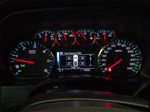 Used 2018 Chevrolet Silverado 1500 LT w/ LT Eassist Package image 25