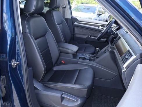 Used 2021 Volkswagen Atlas SE w/ Panoramic Sunroof Package image 22