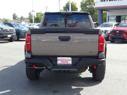 Used 2025 Toyota Tacoma TRD Pro AWD/4WD image 12