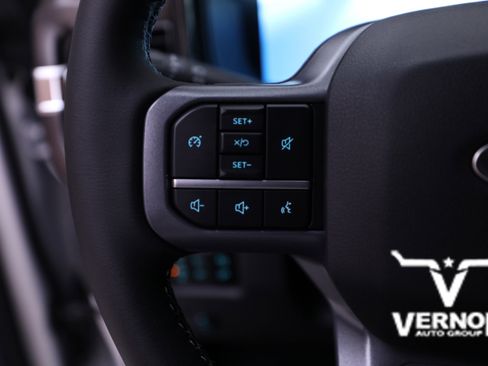 New 2026 Ford F250 Lariat w/ Chrome Package image 23